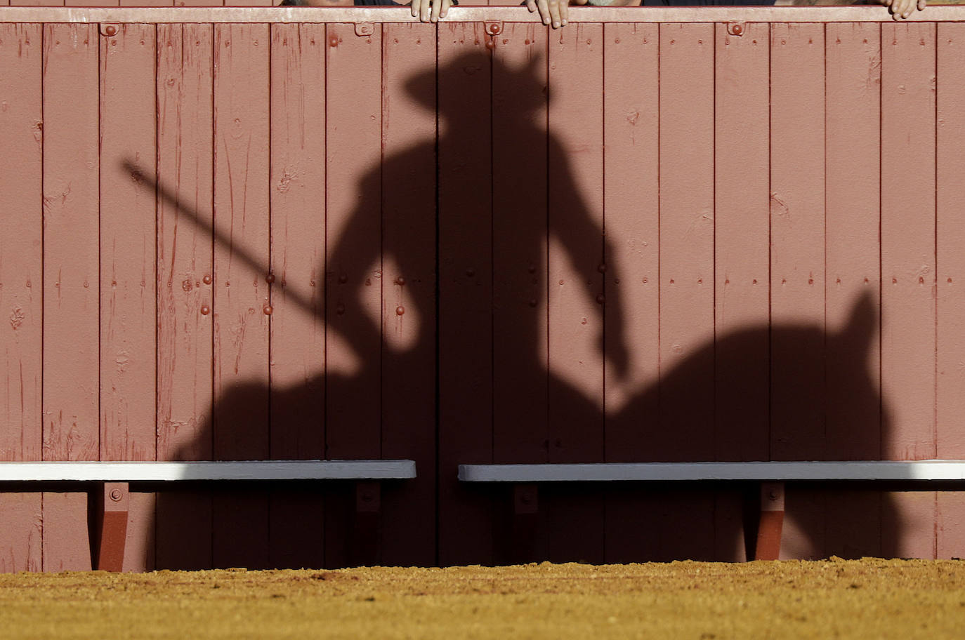 Detalles de la plaza de toros de Sevilla durante la corrida de Núñez del Cuvillo
