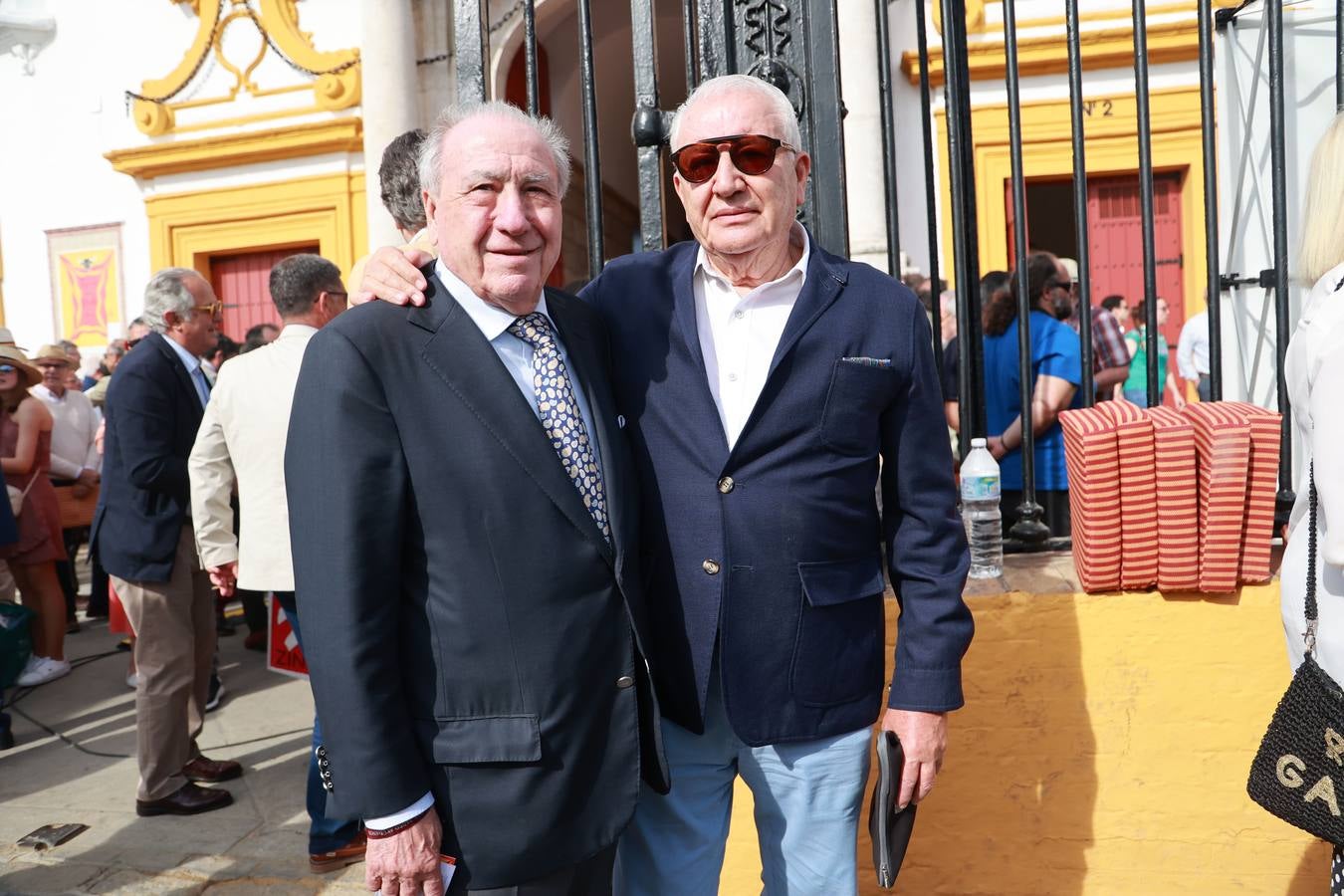 Manuel Muñoz y Juan Pelayo