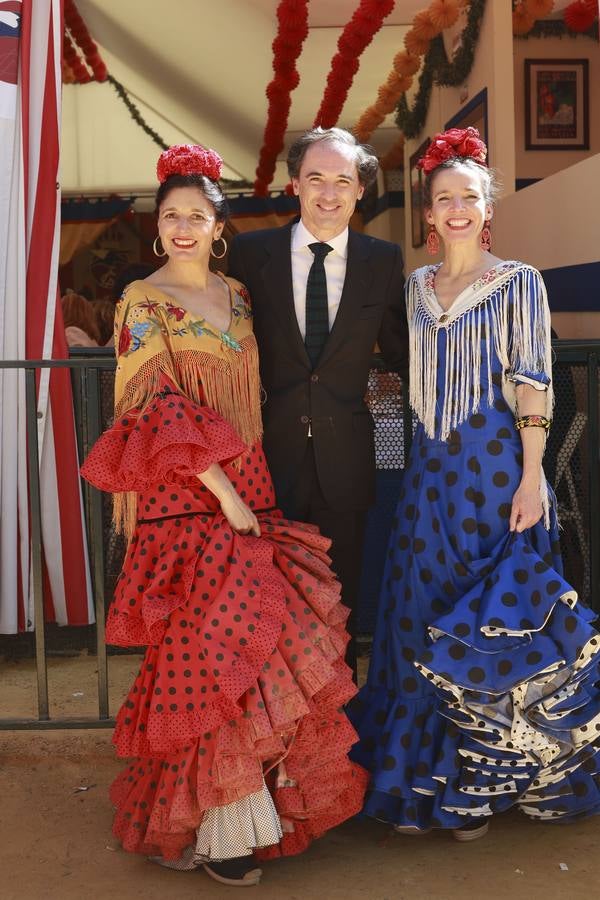 Patricia Moreno, Javier Andrada-Vanderwilde y Leonor Gross