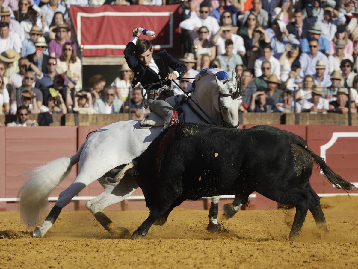 Domingo triunfal de Guillermo Hermoso de Mendoza en la plaza de toros de Sevilla