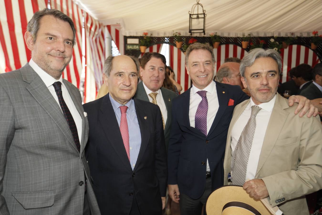 Recepción del Banco Santander, este domingo en el real de la Feria