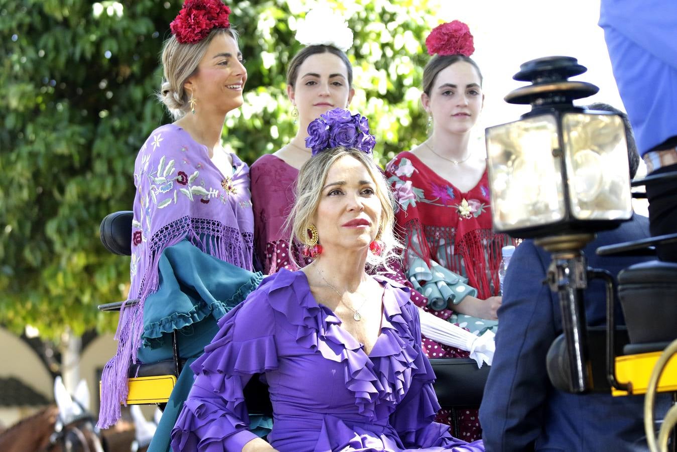 Calor y multitudes este lunes en el real de la Feria