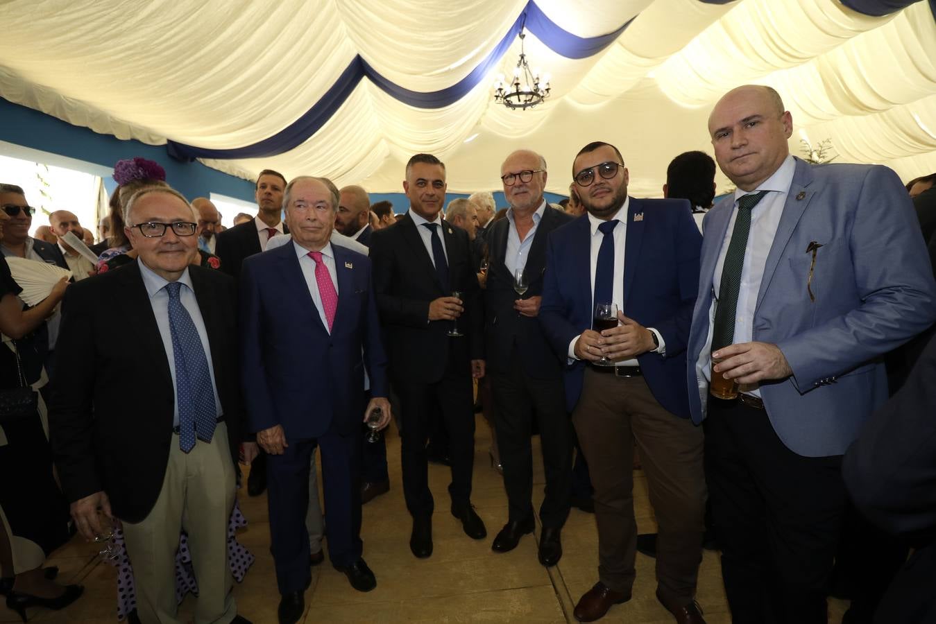 Recepción en la caseta de la Policía Nacional