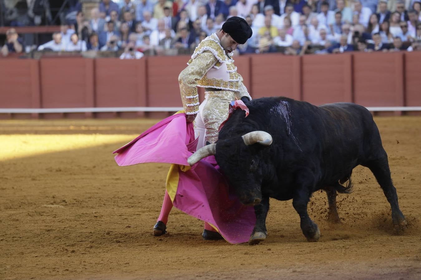 Faena de Alejandro Talavante, este lunes en la plaza de toros de Sevilla