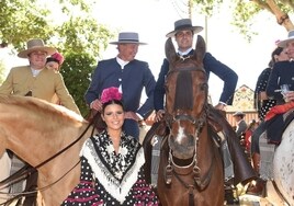 Los famosos disfrutan de la Feria de Abril de Sevilla entre palmas y rebujito
