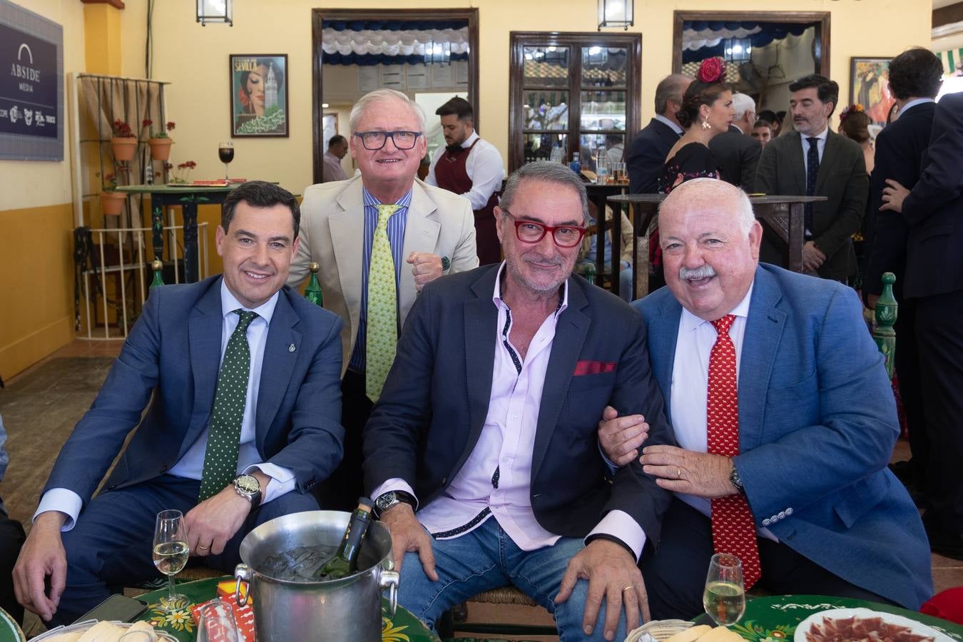 Recepción en la caseta de la COPE