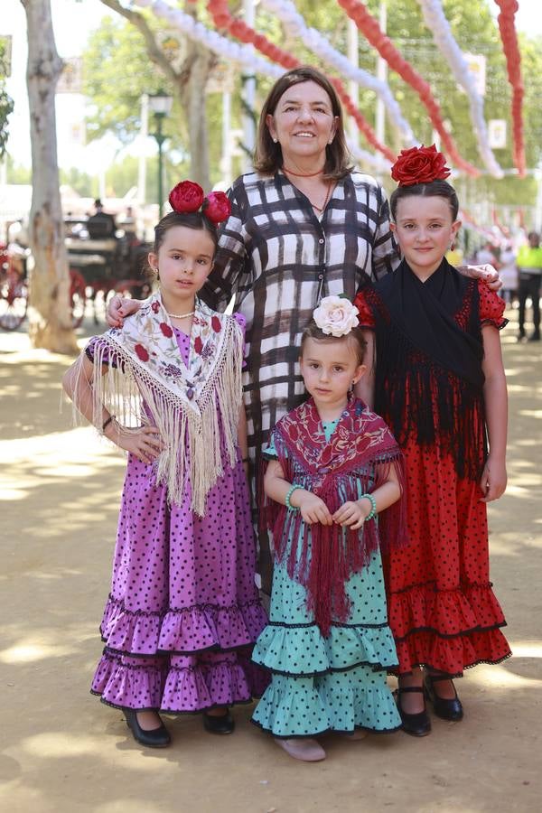 África de Rojas, Mariví Rozalem, Coral de Rojas y Carlota de Rojas