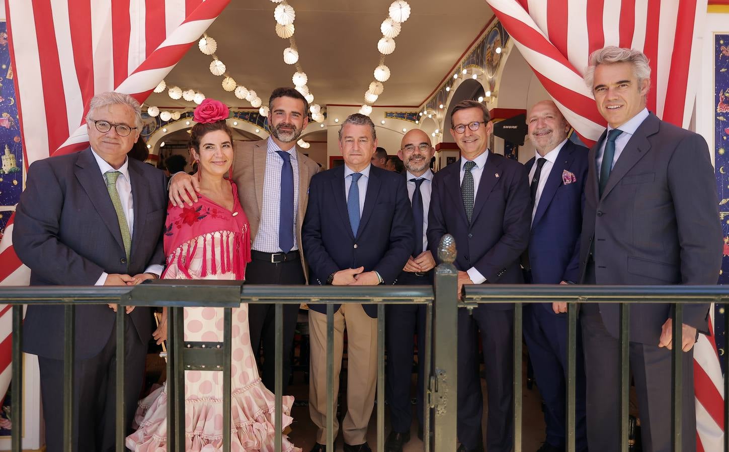 Ambiente de las recepciones este miércoles en el real de la Feria