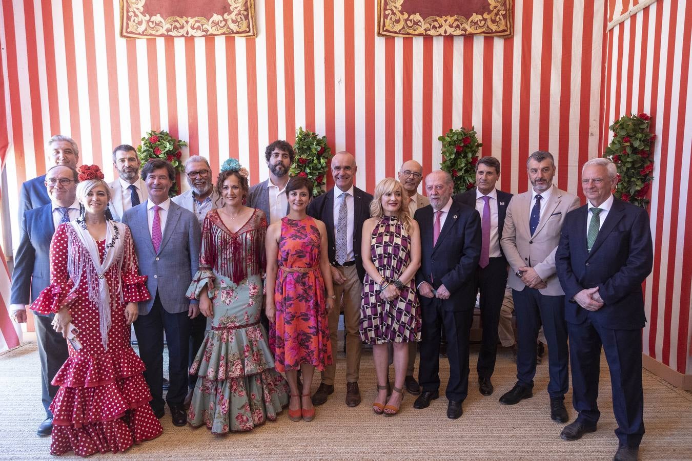 Ambiente de las recepciones este miércoles en el real de la Feria