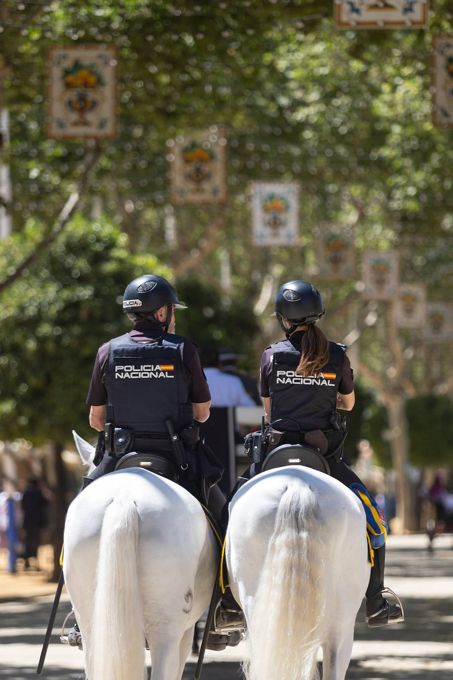 Ambiente en el Real durante el último día de la Feria de Abril de 2023