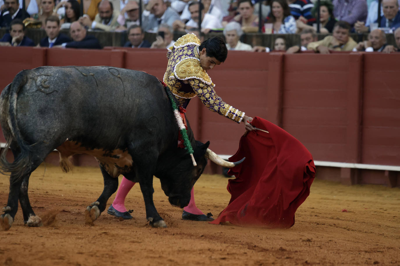 Pablo Aguado en el estreno del hierro La Quinta en la Maestranza