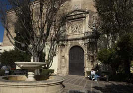 Patrimonio autoriza la reforma de La Raza y la intervención en el convento de Santa Isabel de Sevilla