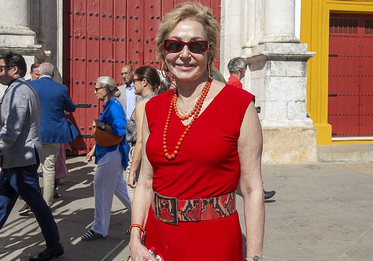 Ana Rosa Quintana en la Maestranza de Sevilla esta Feria de Abril