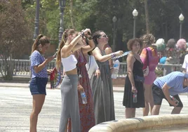 El calor dará una tregua en Sevilla el fin de semana