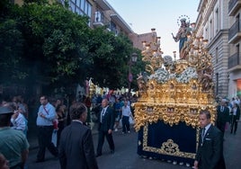 Un fin de semana del Rocío repleto de procesiones en Sevilla