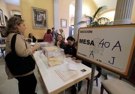 Cerca de 85.000 sevillanos podrán votar por primera vez en elecciones municipales