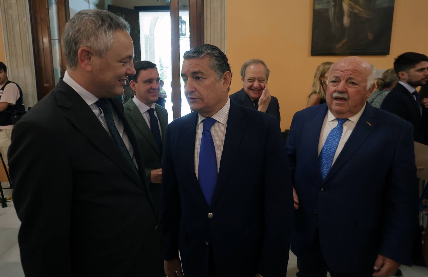 Inauguración de la muestra  'El terror a portada. 60 años del terrorismo en España a través de la prensa' en el Ayuntamiento de Sevilla