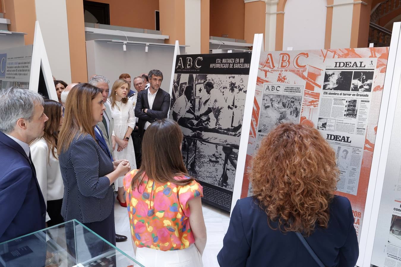 Inauguración de la muestra  'El terror a portada. 60 años del terrorismo en España a través de la prensa' en el Ayuntamiento de Sevilla