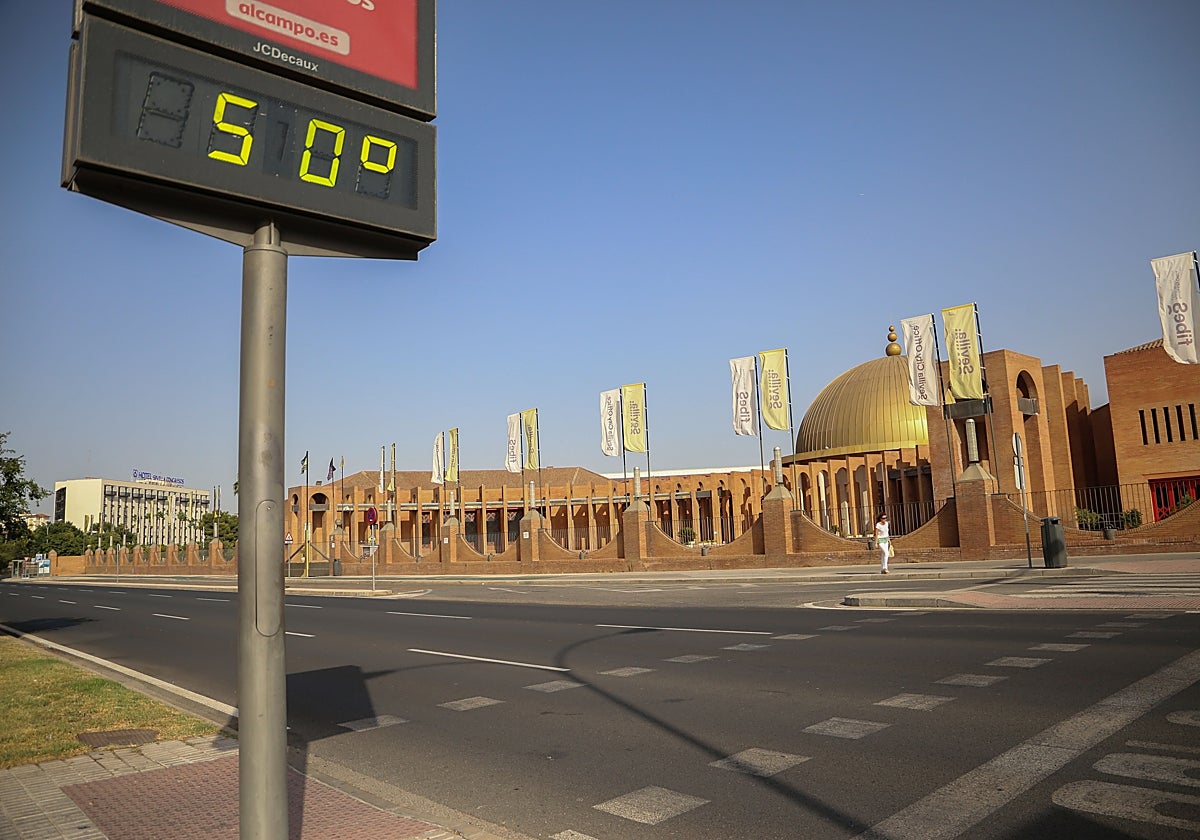 El termómetro de Fibes marcando los 50 grados en julio del año pasado