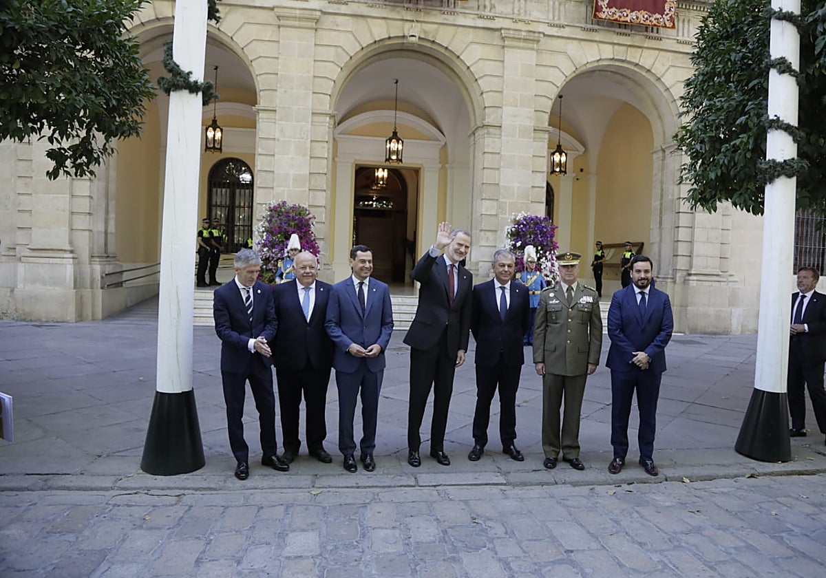 El Rey Felipe VI en su primer visita como monarca al Ayuntamiento de Sevilla