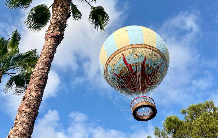 Así es la Nao Vigía, el globo de Isla Mágica