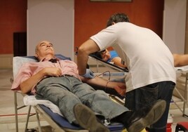 El hospital de Valme de Sevilla organiza el lunes una campaña de donación de sangre ante la «escasez» de reservas