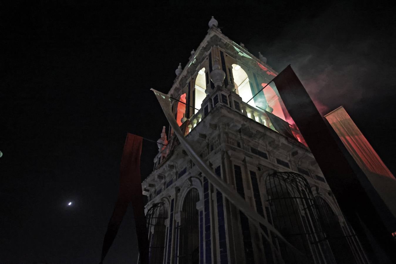 Luminarias desde la torre de la parroquia de Santa Ana