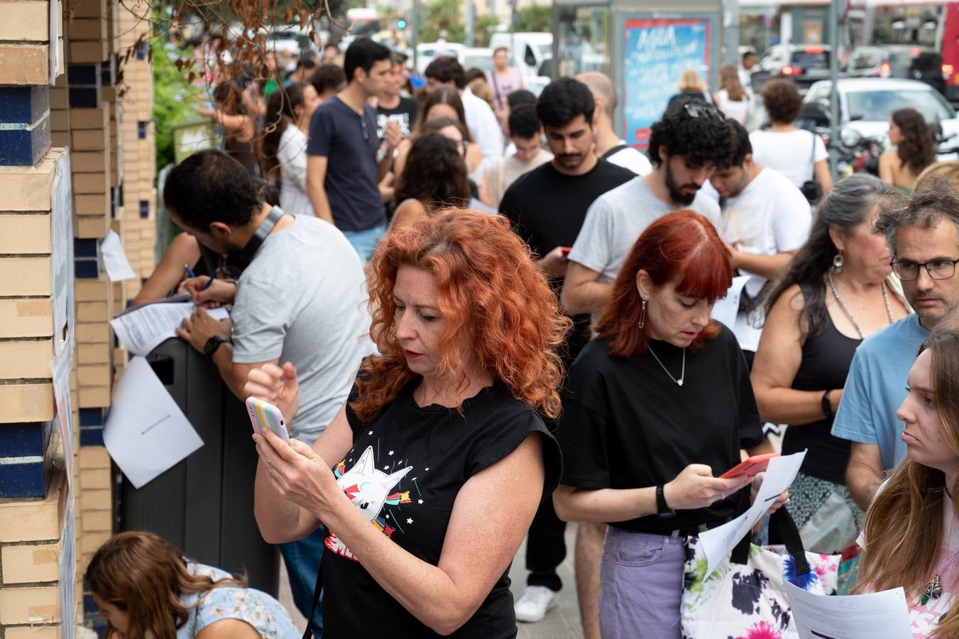 Colas para el casting de '1992', la nueva serie de Álex de la Iglesia