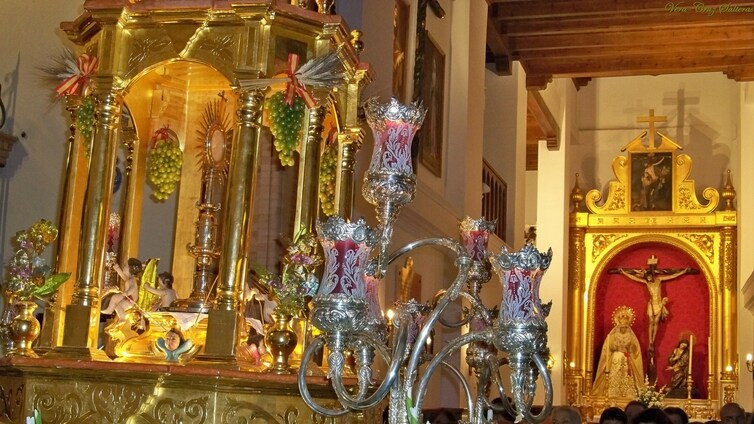 Los tesoros de los Corpus Christi estivales en el Aljarafe