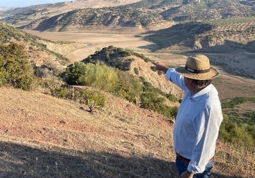 La aldea que se queda sin agua teniéndola a sus pies