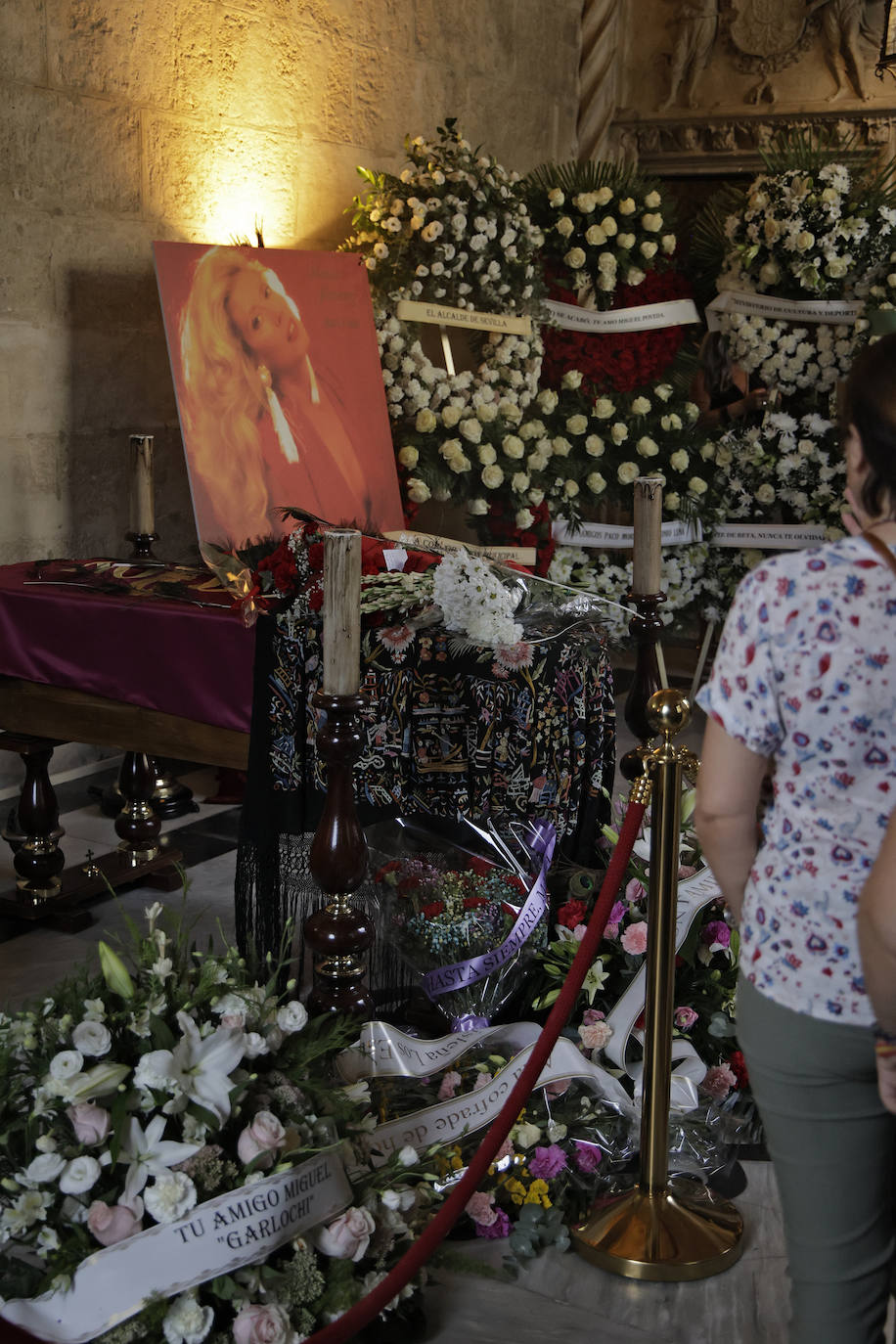 Capilla ardiente de María Jiménez en Sevilla