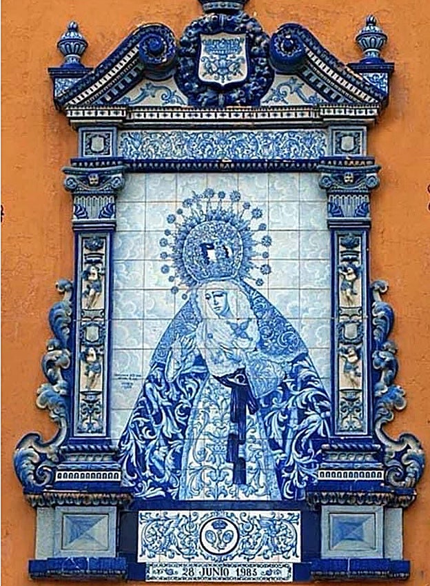 Retablo cerámico de la Esperanza de Triana