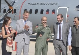 India anuncia nuevas compras del avión C295, que garantizan el futuro de la línea de montaje de Airbus en Sevilla