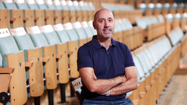 Javier Menéndez, en el patio de butacas del Maestranza