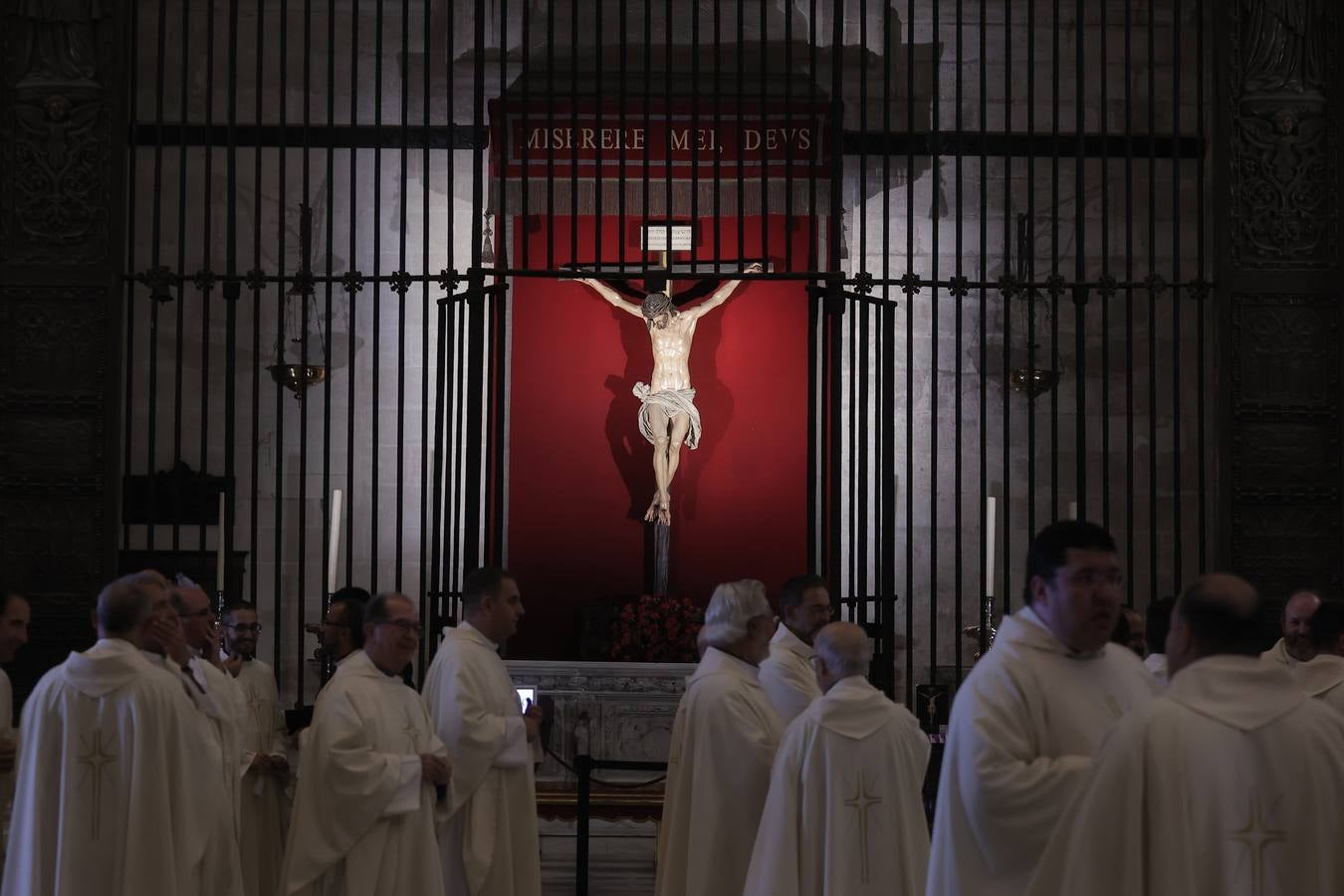 Liturgia de ordenación de nuevos sacerdotes en la Catedral