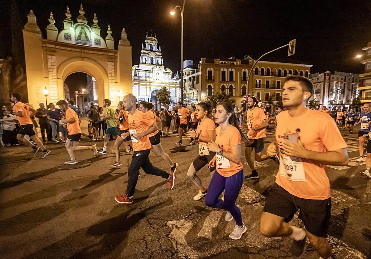 Una imagen de la carrera nocturna del pasado año