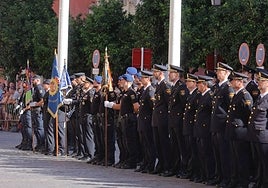 La celebración del Día de la Policía Nacional en Sevilla, en imágenes