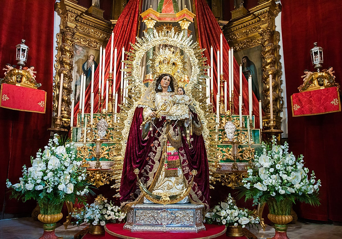 Besamanos de la Virgen del Rosario de San Julián
