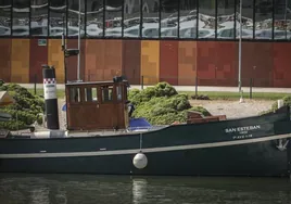 El 'vaporín' San Esteban, el barco de acero más antiguo de España, se encuentra en Sevilla