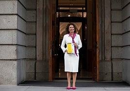 Montero acusa a la Junta de retrasar la ejecución de la línea 3 del Metro de Sevilla y de no aceptar este año los 20 millones del Estado