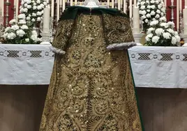 Así es la saya de Francisco Rivera Ordóñez para la Virgen del Rosario de la Milagrosa