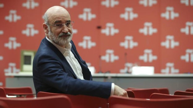 Fernando Aramburu estará presente en la Feria del Libro de Sevilla 2023