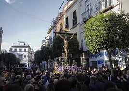 El Lunes Santo es la jornada que lleva más tiempo sin que un titular del día presida el viacrucis de las cofradías de Sevilla