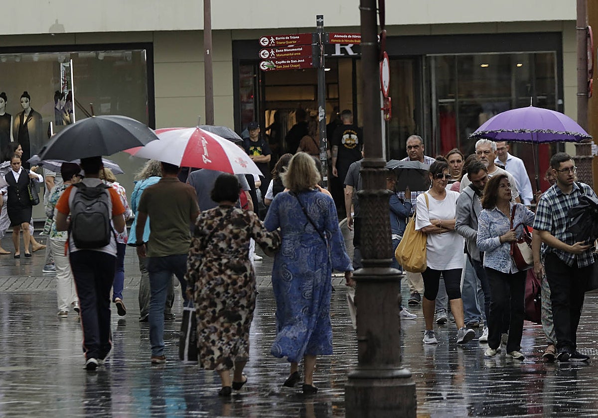 La lluvia será protagonista este jueves en Sevilla