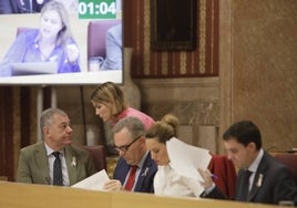 PP y Vox escenifican su acercamiento antes de negociar el primer Presupuesto de Sanz