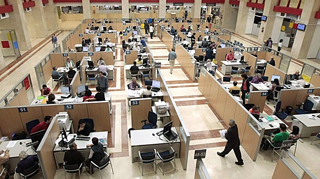 Imagen de una oficina de la Administración Pública