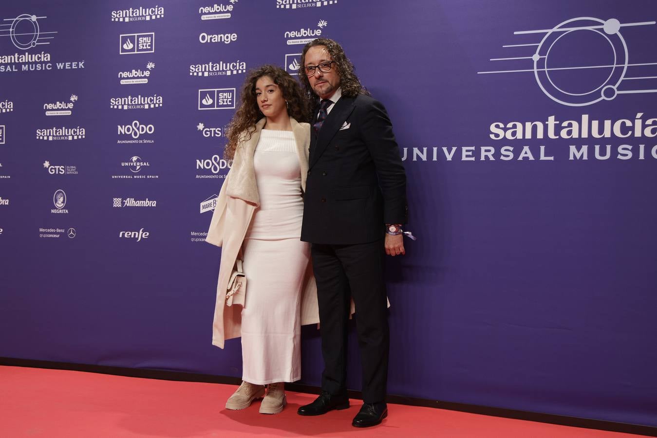 Muchos artistas acudieron a la Plaza de España para ver la gala 'El Flamenco es universal'