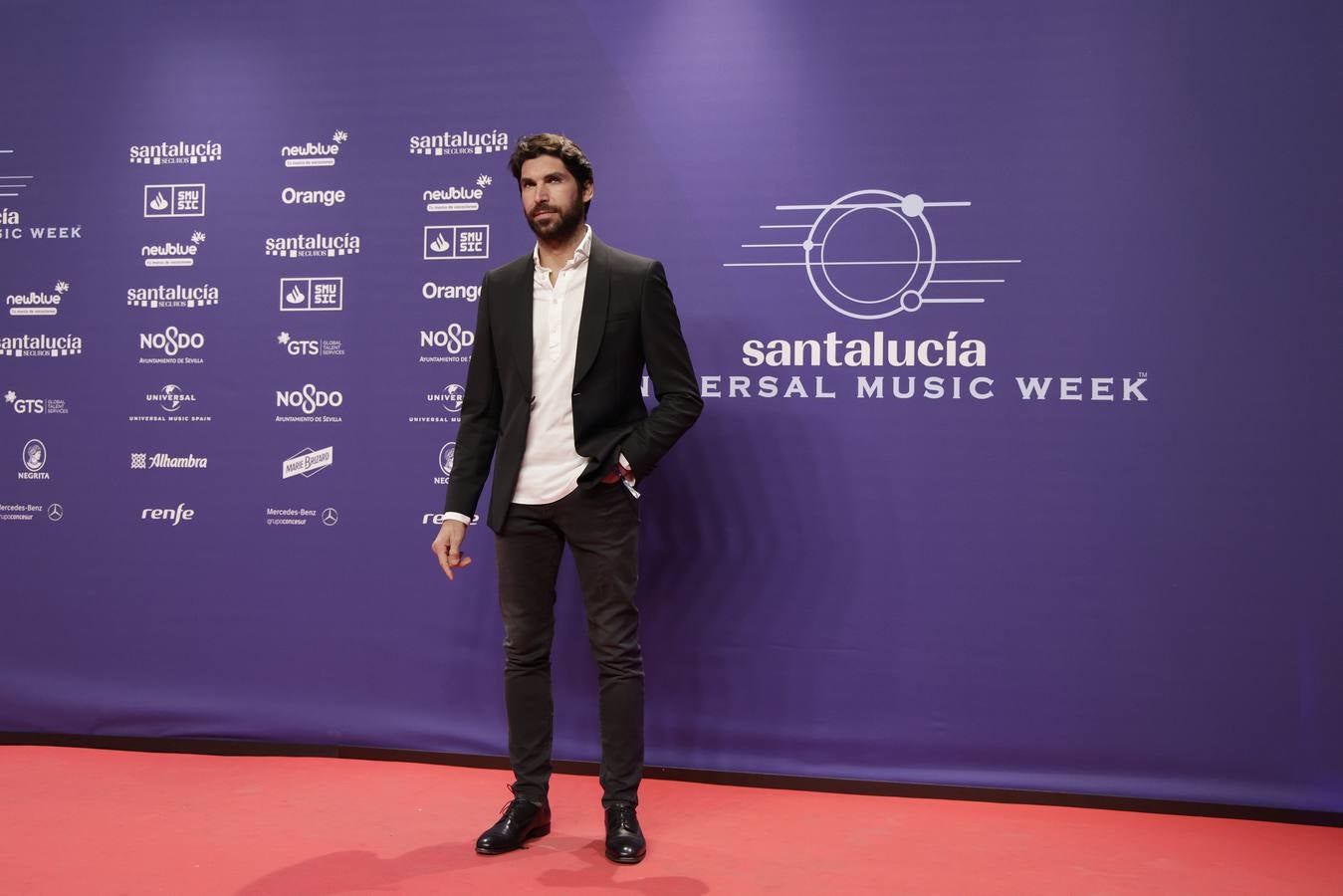 Muchos artistas acudieron a la Plaza de España para ver la gala 'El Flamenco es universal'