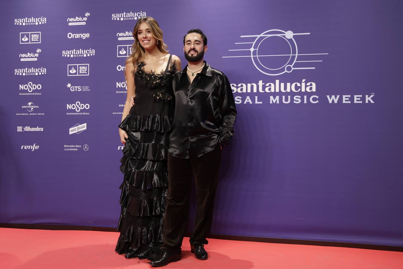 Muchos artistas acudieron a la Plaza de España para ver la gala 'El Flamenco es universal'