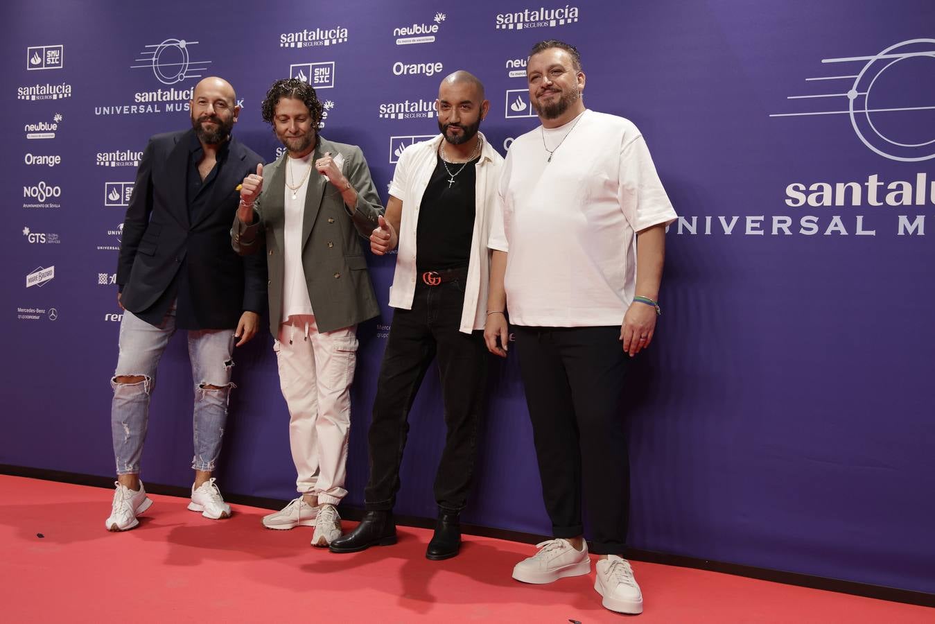 Muchos artistas acudieron a la Plaza de España para ver la gala 'El Flamenco es universal'